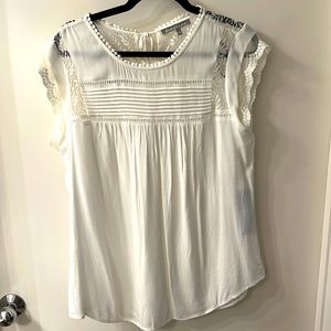 Daniel Rainn L white lace top. Never worn with tags